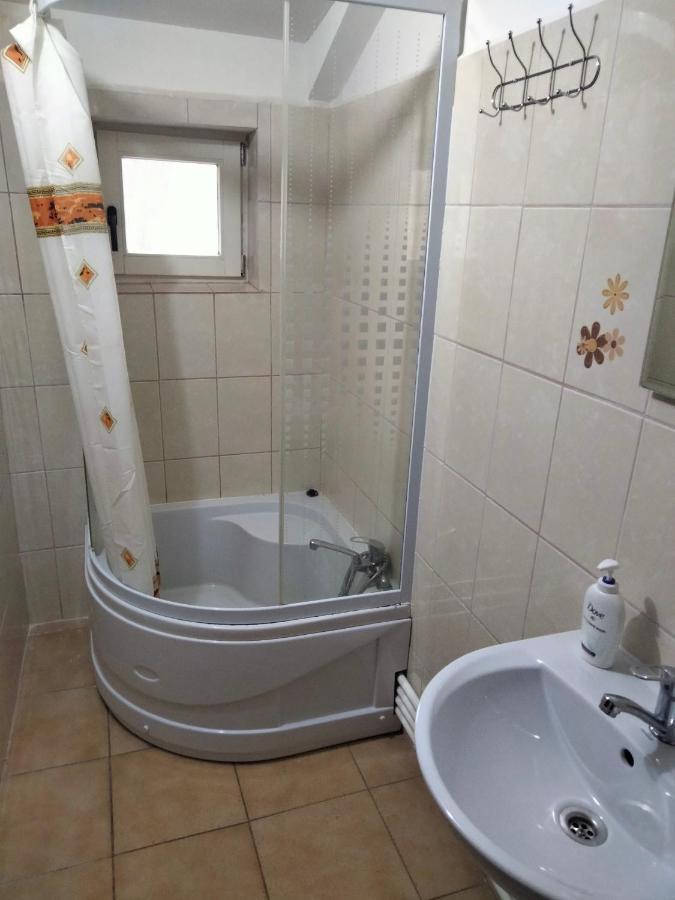 فيلا Casa Piscul Lupului Pucioasa المظهر الخارجي الصورة